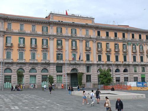 Hotels in Naples Italy - City Centre